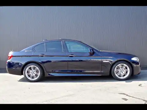 カタログ画像：５シリーズ （5 SERIES） アクティブハイブリッド５ Ｍスポーツパッケージ 2012年8月 DAA-FZ35 3000cc 燃費13.6km / l 外装