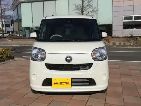 カタログ画像：ムーヴキャンバス （MOVE CANBUS） Ｌ ＳＡⅡ 2016年9月 DBA-LA800S 660cc パールホワイトIII 燃費28.6km / l フロント