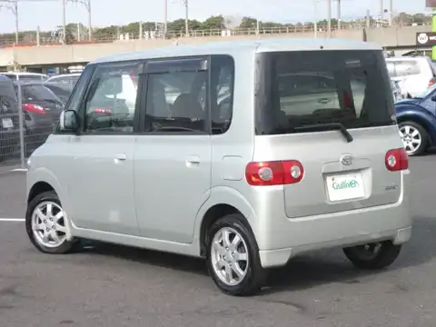 カタログ画像：タント （TANTO） Ｘ 2004年4月 LA-L360S 660cc シャンパンメタリックオパール 燃費16.8km / l バック