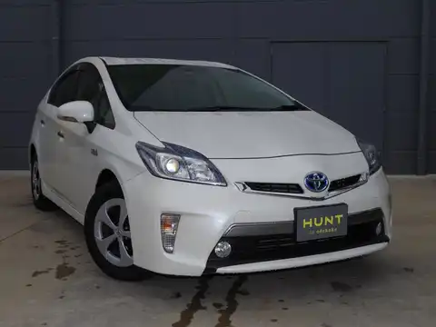 カタログ画像：プリウスＰＨＶ （PRIUS PHV） Ｇ 2012年11月 DLA-ZVW35 1800cc ホワイトパールクリスタルシャイン 燃費31.6km / l メイン（その他）