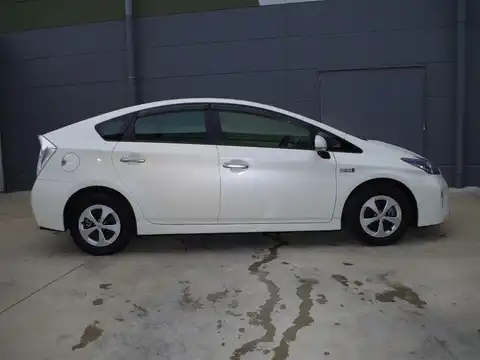 カタログ画像：プリウスＰＨＶ （PRIUS PHV） Ｇ 2012年11月 DLA-ZVW35 1800cc ホワイトパールクリスタルシャイン 燃費31.6km / l 外装