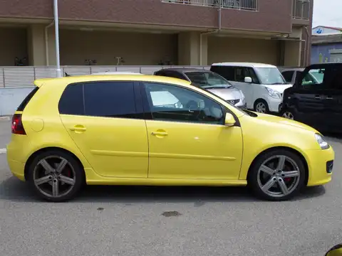 カタログ画像：ゴルフ （GOLF） ＧＴＩ ピレリ 2008年10月 ABA-1KBYD 2000cc サンフラワー 燃費12.2km / l 外装