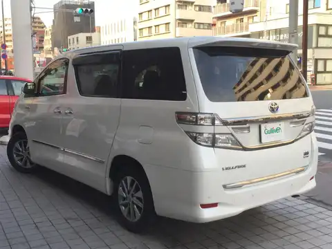 カタログ画像：ヴェルファイアハイブリッド （VELLFIRE HYBRID） ハイブリッドＶ Ｌエディション 2012年9月 DAA-ATH20W 2400cc ホワイトパールクリスタルシャイン 燃費16.2km / l バック