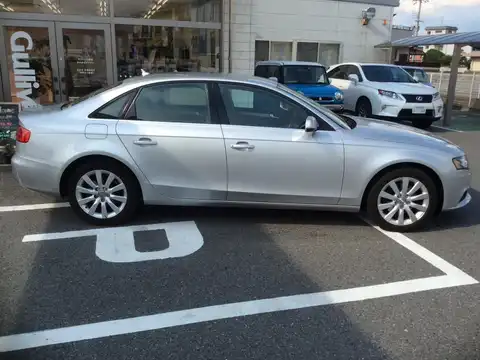 カタログ画像：Ａ４ （A4） ２．０ＴＦＳＩ 2011年4月 DBA-8KCDN 2000cc アイスシルバー メタリック 燃費12.6km / l 外装