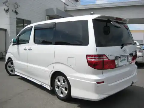 カタログ画像：アルファードＧ （ALPHARD G） ＭＺ サイドリフトアップシート装着車 2005年4月 TA-MNH10W 3000cc ホワイトパールマイカ 燃費8.9km / l バック