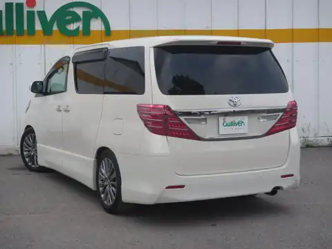 カタログ画像：アルファード （ALPHARD） ２４０Ｓ タイプゴールド 2012年9月 DBA-ANH25W 2400cc ゴールドパールクリスタルシャイン 燃費10.4km / l バック