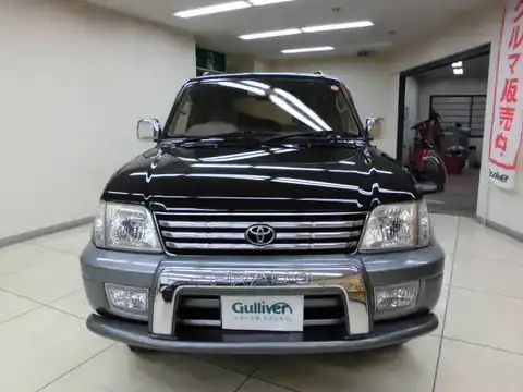 カタログ画像：ランドクルーザープラド （LAND CRUISER PRADO） ＴＸ 2004年8月 TA-VZJ120W 3400cc ダークブルーマイカメタリック 燃費8.1km / l フロント