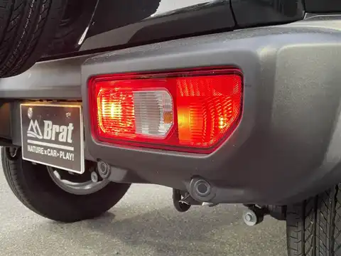 カタログ画像：ジムニー （JIMNY） ＸＧ 2025年11月 3BA-JB64W 660cc 燃費14.3km / l 外装