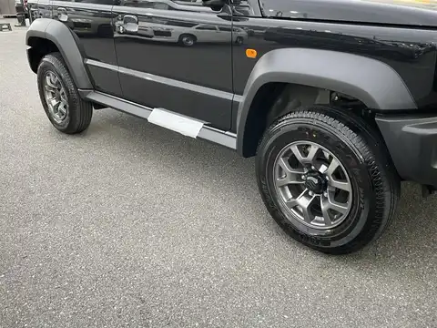 カタログ画像：ジムニー （JIMNY） ＸＧ 2025年11月 3BA-JB64W 660cc 燃費14.3km / l タイヤ
