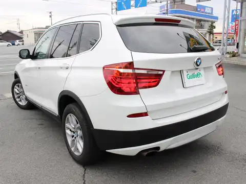 カタログ画像：Ｘ３ （X3） ｘＤｒｉｖｅ ２０ｉ ハイラインパッケージ 2012年3月 DBA-WX20 2000cc 燃費13.2km / l バック