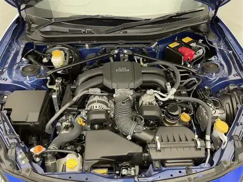 カタログ画像：ＢＲＺ （BRZ） Ｓ 2021年8月 3BA-ZD8 2400cc ＷＲブルー・パールorサファイアブルー・パール 燃費11.7km / l その他