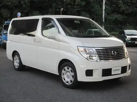 カタログ画像：エルグランド （ELGRAND） Ｖ 2004年12月 CBA-ME51 2500cc ホワイトパール（３Ｐ） 燃費8.9km / l メイン（その他）