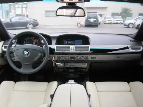 カタログ画像：７シリーズ （7 SERIES） ７５０ｉ ダイナミック・スポーツ・エディション 2008年5月 ABA-HL48 4800cc ルビー・ブラック 燃費7.3km / l 内装