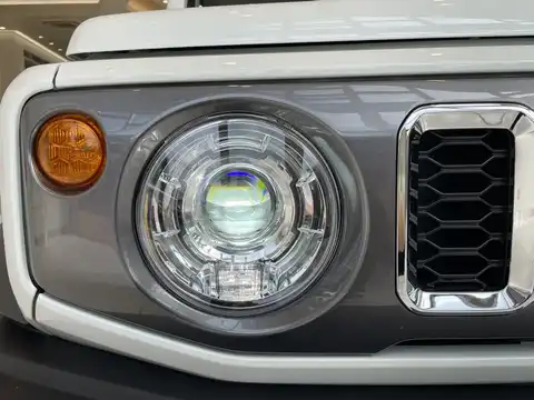 カタログ画像：ジムニー （JIMNY） ＸＧ 2025年11月 3BA-JB64W 660cc 燃費14.3km / l 外装