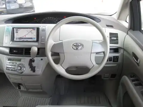 トヨタ,エスティマ,Ｘ サイドリフトアップシート装着車,2009年12月