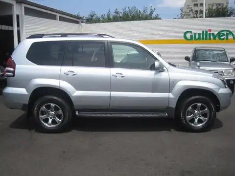 カタログ画像：ランドクルーザープラド （LAND CRUISER PRADO） ＴＸリミテッド 2007年4月 CBA-TRJ120W 2700cc シルバーメタリック 燃費8.8km / l 外装