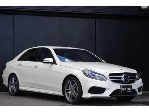 カタログ画像：Ｅクラス （E-CLASS） Ｅ２２０ブルーテック アバンギャルド 2015年3月 LDA-212001C 2200cc ダイヤモンドホワイト（Ｍ） 燃費18.6km / l メイン（その他）