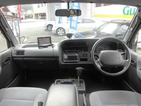 カタログ画像：ハイエースバン （HIACE VAN） スーパーＧＬ－Ｅ 2002年8月 KG-LH178V 3000cc アクアシルバートーニング 内装