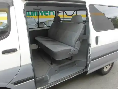 カタログ画像：ハイエースバン （HIACE VAN） スーパーＧＬ－Ｅ 2003年7月 TC-TRH112V 2000cc アクアシルバートーニング 燃費9.5km / l 内装