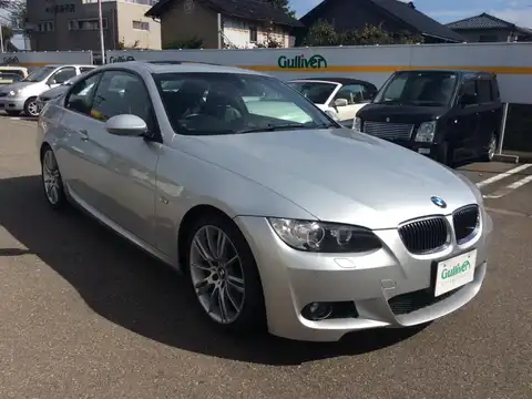 カタログ画像：３シリーズ （3 SERIES） ３３５ｉクーペ Ｍスポーツパッケージ 2008年11月 ABA-WB35 3000cc 燃費8.9km / l メイン（その他）