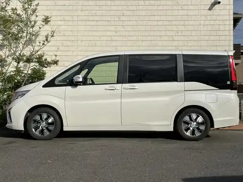 カタログ画像：ステップワゴン （STEPWAGON） Ｇ・ＥＸ 2016年5月 DBA-RP2 1500cc ホワイトオーキッド・パール 燃費15.0km / l 外装