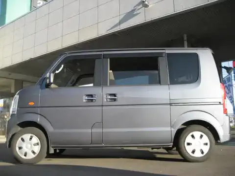 カタログ画像：エブリイワゴン （EVERY WAGON） ＪＰ 2005年8月 ABA-DA64W 660cc アズールグレーパールメタリック 燃費16.4km / l 外装