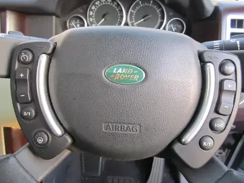 カタログ画像：レンジローバー （RANGE ROVER） ヴォーグ 2004年11月 GH-LM44 4400cc ザンベジ・シルバー（メタリック） 燃費5.7km / l 内装