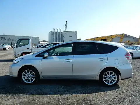 カタログ画像：プリウスα （PRIUS ALPHA） Ｓツーリングセレクション 2017年12月 DAA-ZVW41W 1800cc シルバーメタリック 燃費26.2km / l 外装