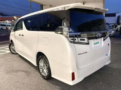 カタログ画像：ヴェルファイアハイブリッド （VELLFIRE HYBRID） ハイブリッドＺ 2020年1月 6AA-AYH30W 2500cc ブラック 燃費14.8km / l バック