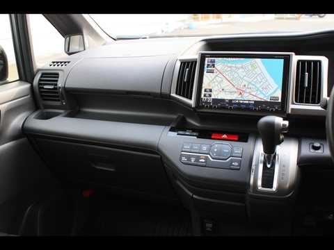 カタログ画像：ステップワゴン （STEPWAGON） Ｇ Ｅセレクション 助手席リフトアップシート車 2013年12月 DBA-RK2 2000cc モダンスティール・メタリック 内装