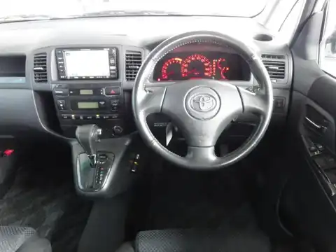 カタログ画像：カローラスパシオ （COROLLA SPACIO） Ｓ エアロツアラー 2001年7月 TA-ZZE124N 1800cc スーパーホワイトII 燃費12.6km / l 内装