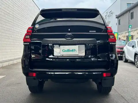 カタログ画像：ランドクルーザープラド （LAND CRUISER PRADO） ＴＸ 2022年8月 3BA-TRJ150W 2700cc ブラックorアティチュードブラックマイカ 燃費8.3km / l 外装