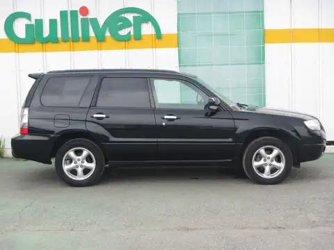 カタログ画像：フォレスター （FORESTER） ２．０ＸＳ 2005年1月 CBA-SG5 2000cc オブシディアンブラック・パール 燃費13.6km / l 外装