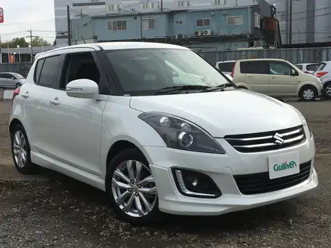 カタログ画像：スイフト （SWIFT） ＲＳ 2015年11月 DBA-ZC72S 1200cc ピュアホワイトパール 燃費19.4km / l メイン（その他）