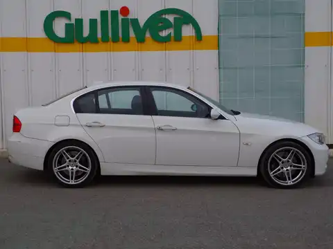 カタログ画像：３シリーズ （3 SERIES） ３３５ｉ 2008年1月 ABA-VB35 3000cc アルピン・ホワイトⅢ（ソリッド・カラー） 燃費8.9km / l 外装