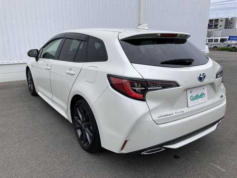 カタログ画像：カローラツーリング （COROLLA TOURING） ハイブリッド Ｇ 2024年4月 6AA-ZWE215W 1800cc スーパーホワイトⅡ 燃費27.5km / l バック