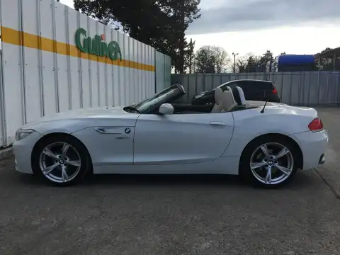 カタログ画像：Ｚ４ （Z4） ｓＤｒｉｖｅ２０ｉクルージングエディション 2011年10月 DBA-LL20 2000cc 燃費13.4km / l 外装