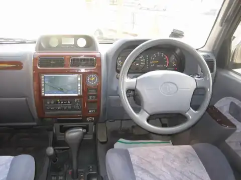 カタログ画像：ランドクルーザープラド （LAND CRUISER PRADO） ＴＸリミテッド 1997年8月 E-RZJ95W 2700cc ダークグリーンマイカ 燃費7.9km / l 内装