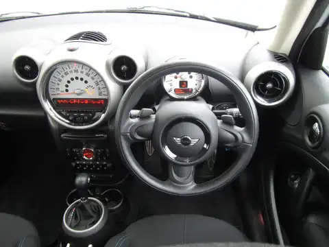 ＭＩＮＩ,ＭＩＮＩ,クーパーＳ クロスオーバー オール４,2012年12月