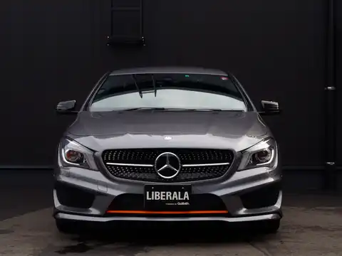 カタログ画像：ＣＬＡクラス シューティングブレーク （CLA-CLASS SHOOTING BRAKE） ＣＬＡ２５０ シューティングブレーク オレンジアート エディション 2015年6月 DBA-117944 2000cc マウンテングレー（Ｍ） 燃費14.6km / l フロント