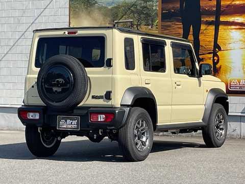 カタログ画像：ジムニー （JIMNY） ＸＧ 2025年11月 3BA-JB64W 660cc 燃費14.3km / l 外装
