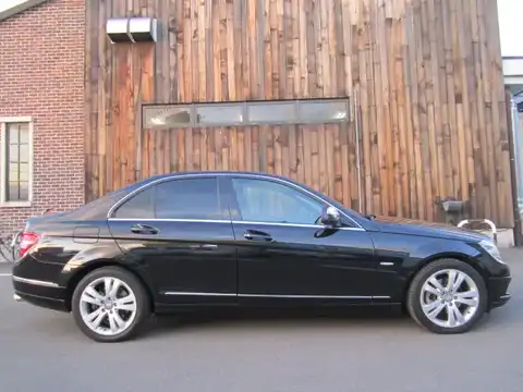 カタログ画像：Ｃクラス （C-CLASS） Ｃ２５０アバンギャルド スポーツリミテッド 2009年2月 DBA-204052 2500cc オブシディアンブラック 燃費9.3km / l 外装