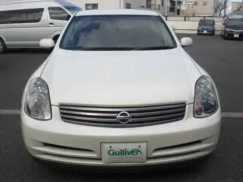 カタログ画像：スカイライン （SKYLINE） ２５０ＧＴｍ ＦＯＵＲ 2004年4月 GH-NV35 2500cc ホワイトパール（３Ｐ） 燃費10.2km / l フロント