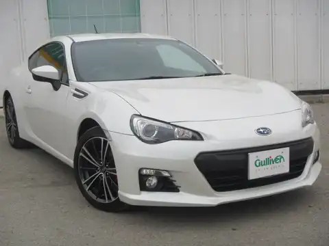 カタログ画像：ＢＲＺ （BRZ） Ｓ 2012年3月 DBA-ZC6 2000cc サテンホワイト・パール 燃費12.4km / l メイン（その他）