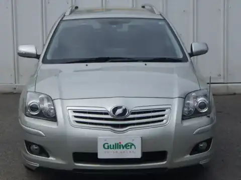 カタログ画像：アベンシスワゴン （AVEVSIS WAGON） Ｑｉ 2006年7月 CBA-AZT251W 2400cc シルバーメタリック 燃費10.6km / l フロント