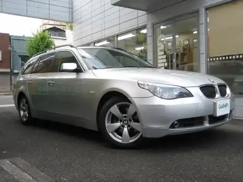 カタログ画像：５シリーズ （5 SERIES） ５２５ｉツーリングハイラインパッケージ 2006年9月 ABA-NL25 2500cc 燃費8.5km / l メイン（その他）