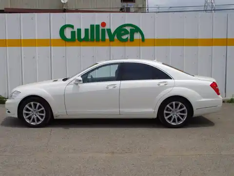 カタログ画像：Ｓクラス （S-CLASS） Ｓ３５０ 2009年9月 DBA-221056 3500cc 燃費8.6km / l 外装