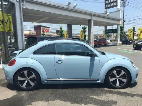 カタログ画像：ザ・ビートル （THE BEETLE） ターボ 2013年10月 ABA-16CPL 2000cc デニムブルーorリーフブルーメタリック 燃費13.4km / l 外装