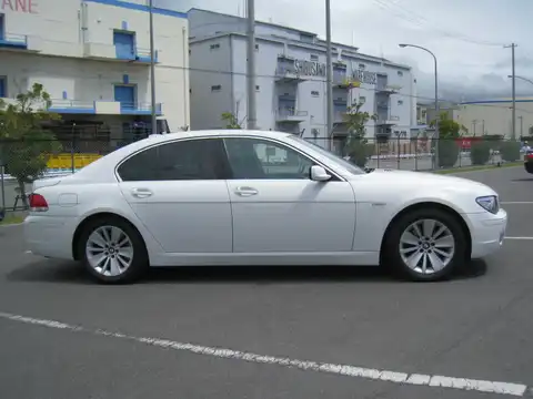 カタログ画像：７シリーズ （7 SERIES） ７５０ｉ 2008年1月 ABA-HL48 4800cc アルピン・ホワイトⅢ 燃費7.3km / l 外装