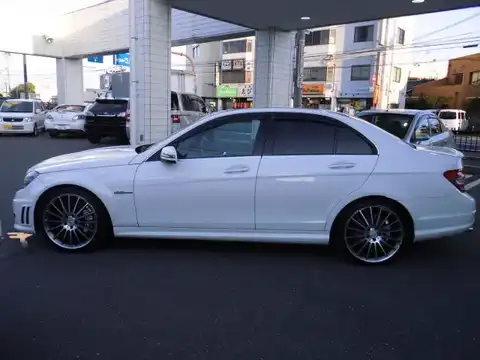 カタログ画像：Ｃクラス （C-CLASS） Ｃ６３ ＡＭＧセダンリミテッド 2013年2月 CBA-204077 6300cc ダイヤモンドホワイト 外装